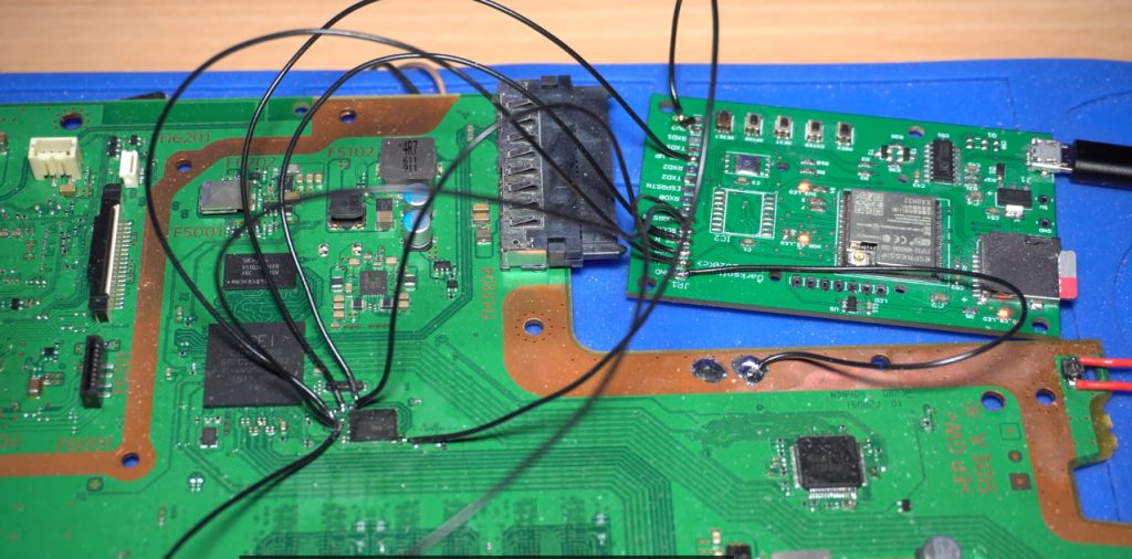 Ps4 sflash0 back.jpg