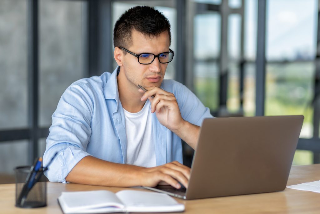 3 μετοχές τεχνητής νοημοσύνης Ai που πρέπει να αγοράσετε και.jpg