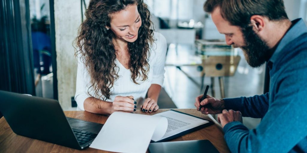 Η Deutsche Bank και η Hsbc κερδίζουν τον πόλεμο ταλέντων.jpg